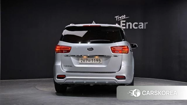 Kia The New Carnival id 4251387 из Кореи 24