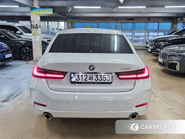 BMW 3 Series (G20) 2022 Белый из Кореи, фото 4