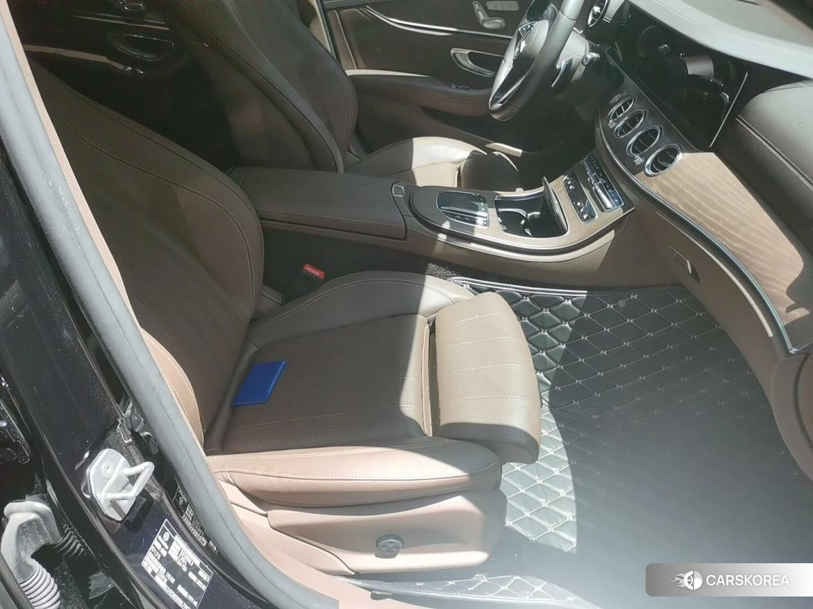 Mercedes-Benz E-Class id 4453941 из Китая 15