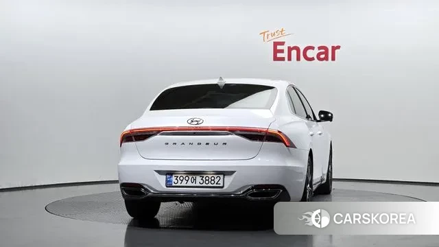 Hyundai The New Grandeur IG id 3054795 из Кореи 14