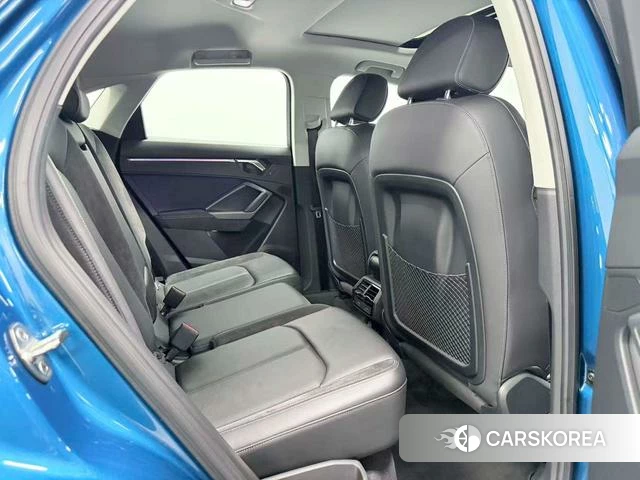Audi Q3 Sportback 2023 Синий из Китая, фото 4