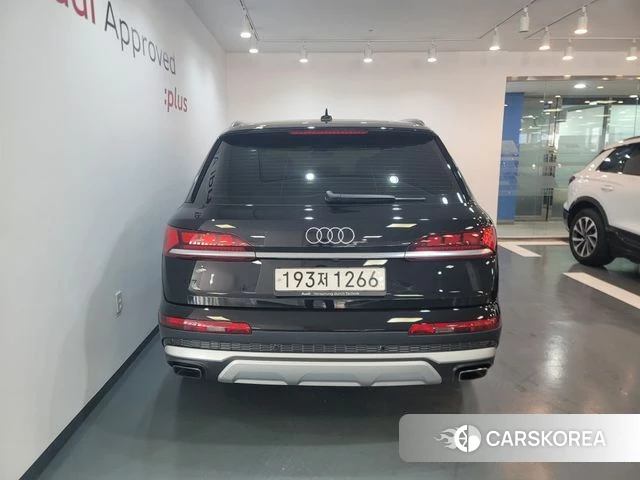Audi Q7 (4M) id 3963423 из Кореи 14