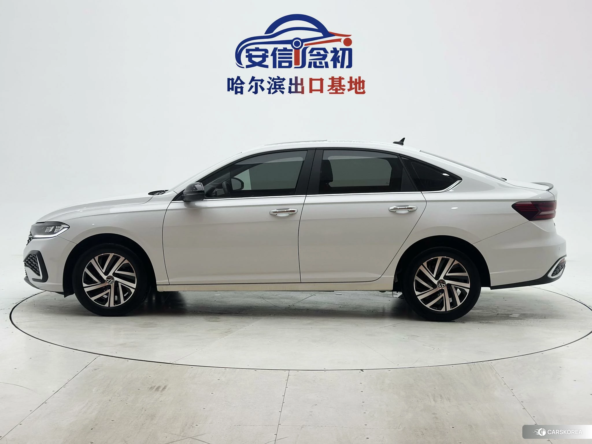 Volkswagen Lavida id 4504687 из Китая 18