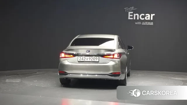 Lexus ES300h 7th generation id 3443853 из Кореи 14