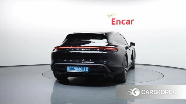 Porsche Taycan id 3883641 из Кореи 14