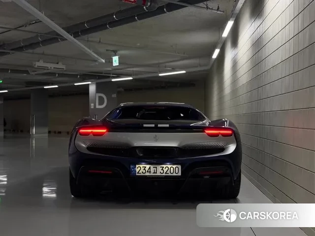 Ferrari 296 GTB id 3670324 из Кореи 8