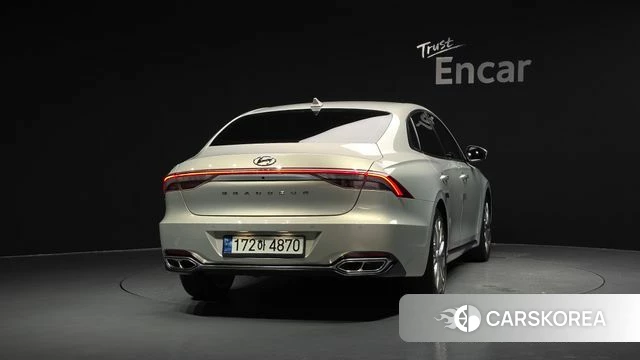 Hyundai The New Grandeur IG id 4716205 из Кореи 34