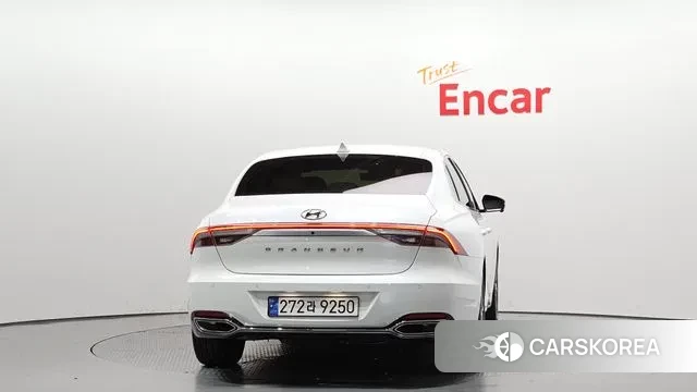 Hyundai The New Grandeur IG id 3232066 из Кореи 14