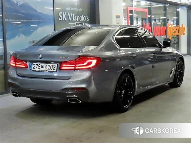 BMW 5 Series (G30) id 4233242 из Кореи 14