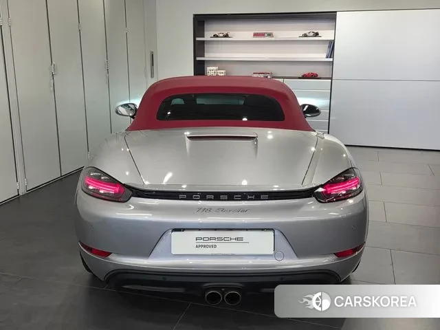 Porsche 718 Boxster 2020 Серебряный из Кореи, фото 6