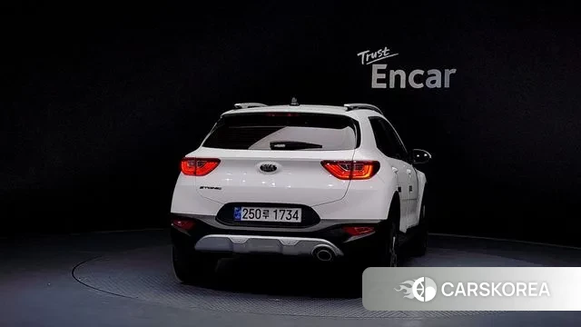 Kia Stonic id 3505188 из Кореи 14