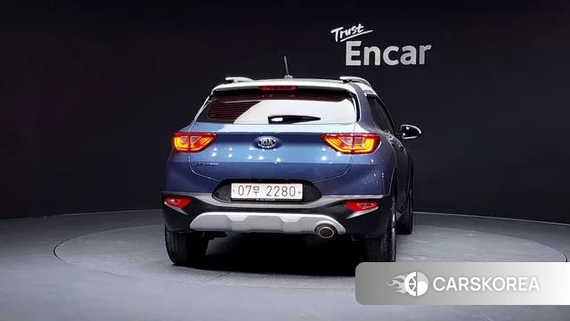 Kia Stonic id 3520632 из Кореи 14