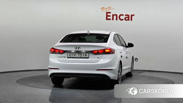 Hyundai Avante AD id 4020505 из Кореи 14