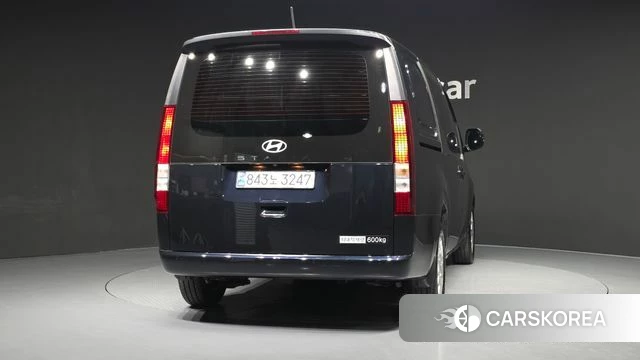 Hyundai Staria id 4308157 из Кореи 14