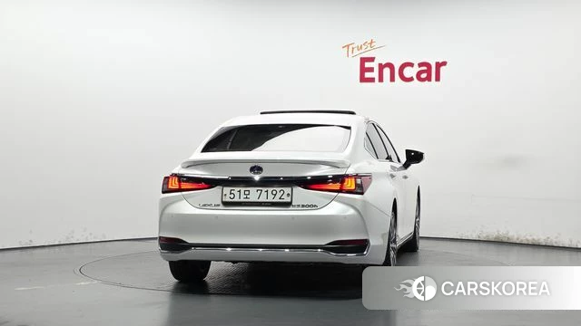 Lexus ES300h 7th generation id 4713089 из Кореи 14