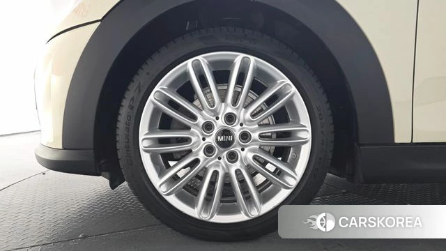 Mini Cooper id 4409735 из Кореи 24