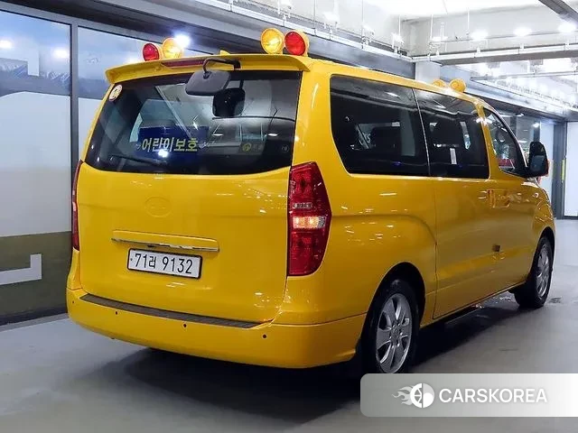 Hyundai The New Grand Starex id 3282381 из Кореи 14