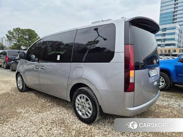 Hyundai Staria id 3882861 из Кореи 14