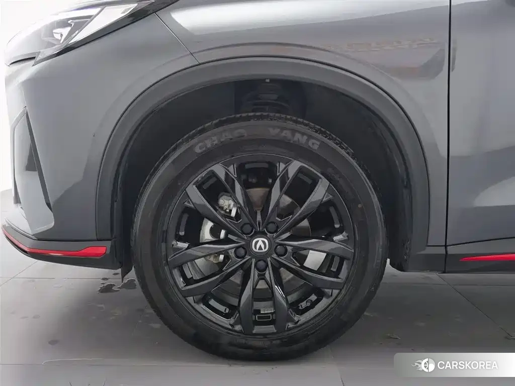Chang'an Changan X5 PLUS id 4577541 из Китая 18