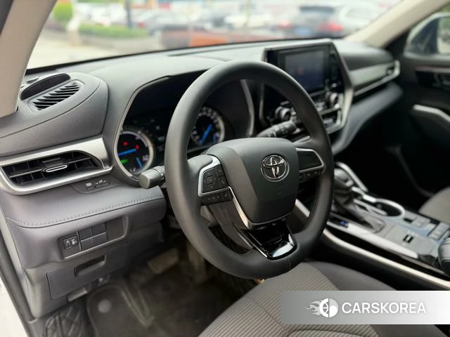 Toyota Highlander 2024 Белый из Китая, фото 5