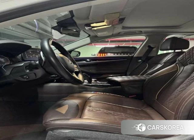 BMW 5 Series (G30) 2021 Белый из Кореи, фото 4