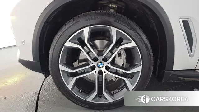 BMW X5 (G05) id 3472715 из Кореи 14