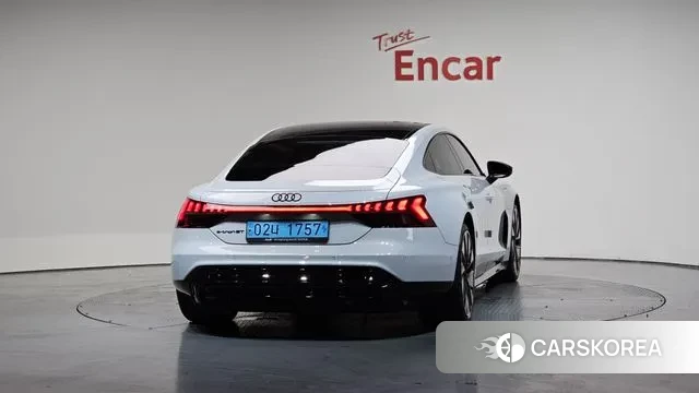 Audi e-Tron GT id 3053838 из Кореи 14