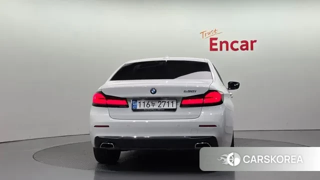 BMW 5 Series (G30) id 3058556 из Кореи 14