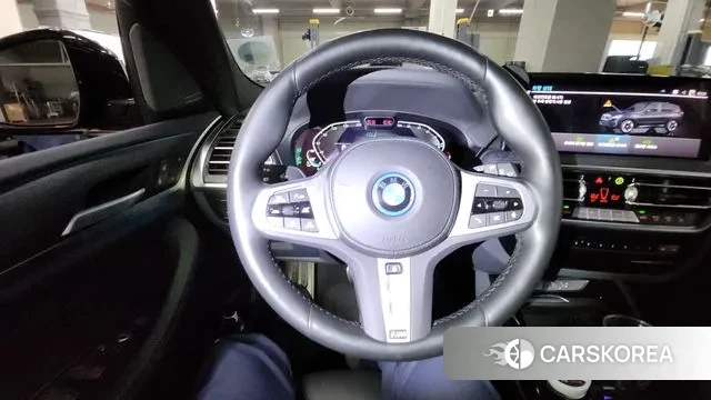 BMW iX3 2023 Черный из Кореи, фото 4