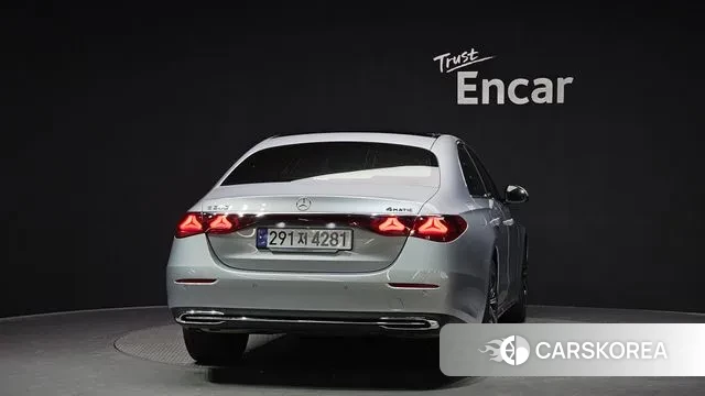 Mercedes-Benz E-Class W214 id 3036443 из Кореи 14