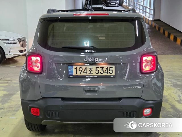 Jeep Renegade id 4585931 из Кореи 14