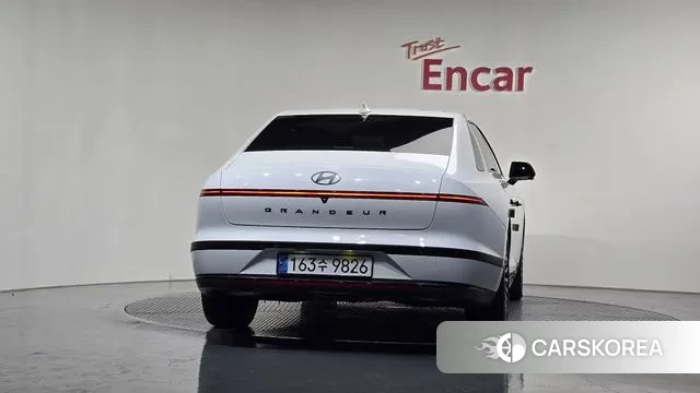 Hyundai Grandeur Hybrid (GN7) id 3415384 из Кореи 14