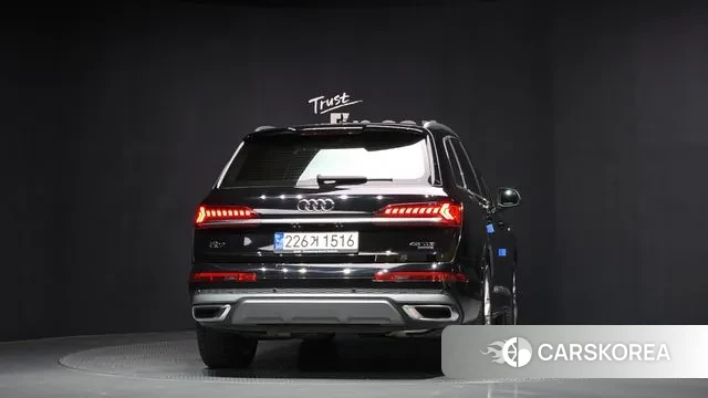 Audi Q7 (4M) id 3043607 из Кореи 14