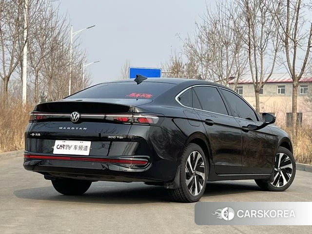 Volkswagen Magotan id 3907961 из Китая 12