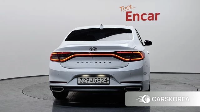 Hyundai Grandeur IG id 4384357 из Кореи 24