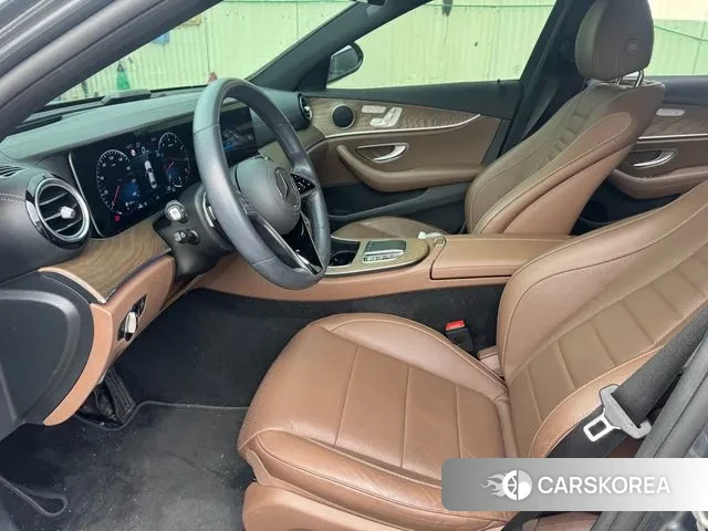 Mercedes-Benz E-Class W213 id 3759875 из Кореи 9