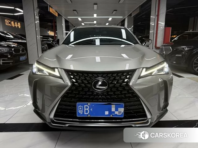 Lexus UX 2021 Серебристо-серый из Китая, фото 4