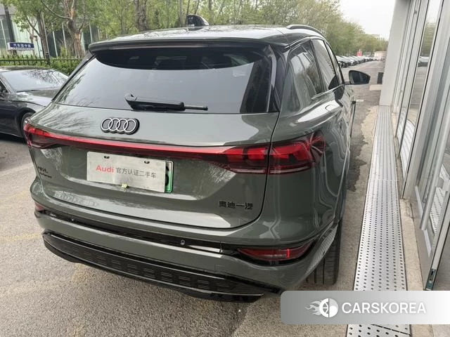 Audi Q6L e-tron 2025 Зеленый из Китая, фото 4
