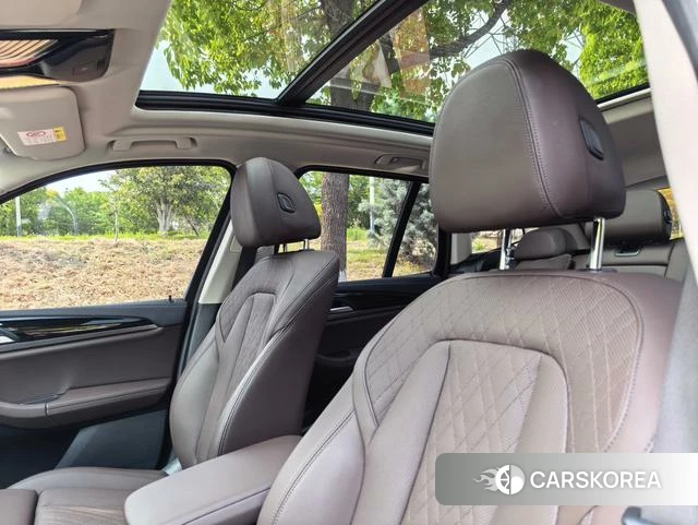 BMW X3 id 4278162 из Китая 12