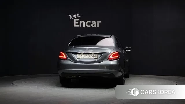 Mercedes-Benz C-Class W205 id 3573659 из Кореи 14