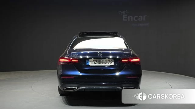 Mercedes-Benz E-Class W213 id 4282607 из Кореи 26