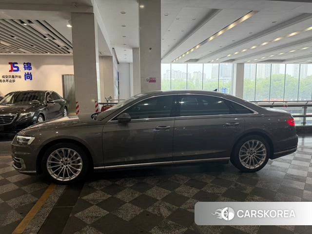 Audi A8 2019 Другой из Китая, фото 4
