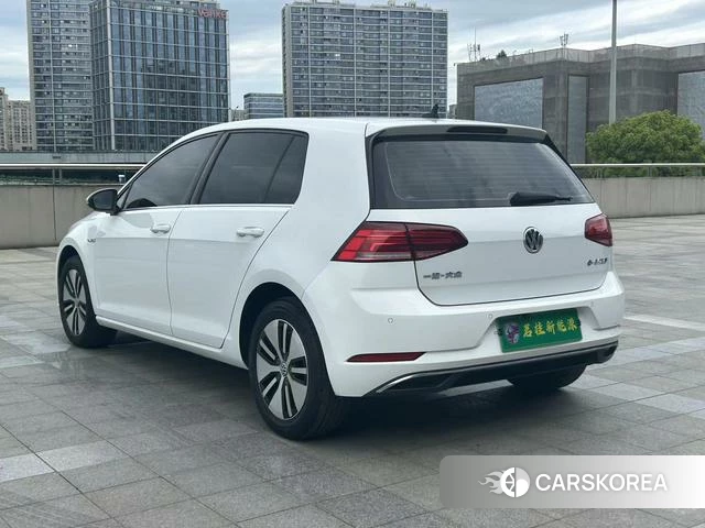Volkswagen Golf id 4261038 из Китая 11