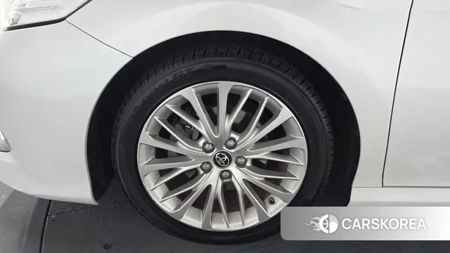 Toyota Camry (XV70) id 2962051 из Кореи 14