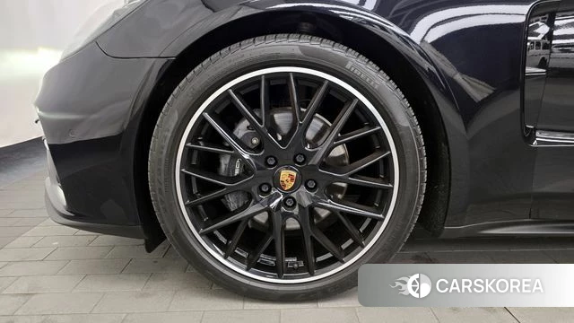 Porsche Panamera (971) id 3819553 из Кореи 14