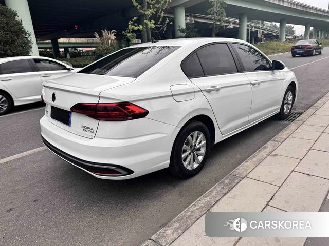 Volkswagen Bora 2023 Белый из Китая, фото 5