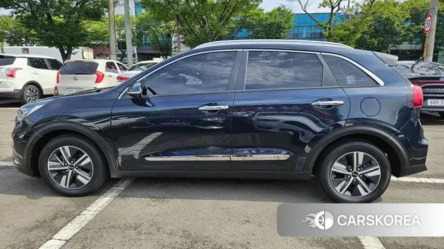 Kia The New Niro id 3033447 из Кореи 14
