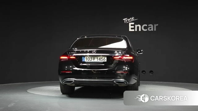 Mercedes-Benz E-Class W213 id 4429306 из Кореи 25