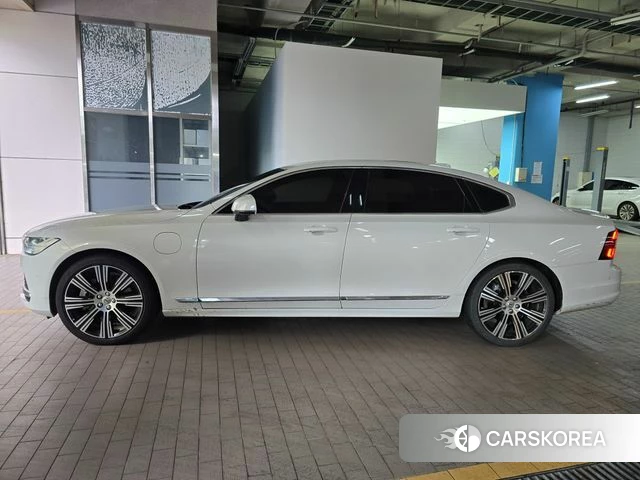 Volvo S90 2023 Белый из Кореи, фото 4