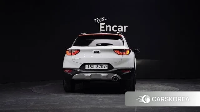 Kia Stonic id 3593315 из Кореи 14